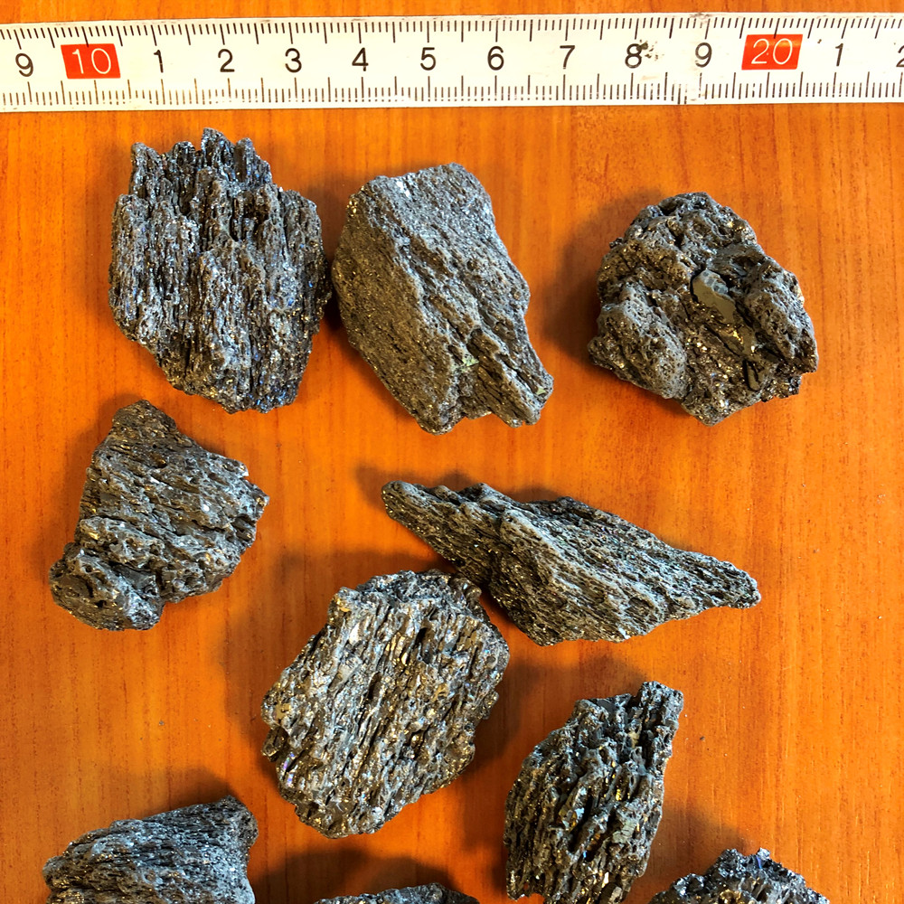 88含量碳化硅冶金级段砂碳化硅1-3毫米0-5毫米0-10mm1-10mm段砂